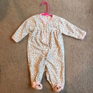 🍁5/$25 Carters Leopard Footed Sleeper